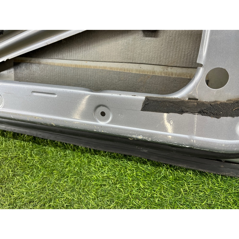 Дверь голая (наружные элементы кузова) BMW 5-series E60 M54b30 41517202339