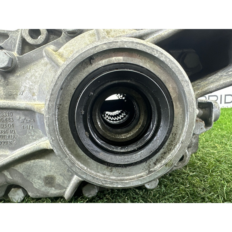 Редуктор (трансмиссия) BMW X1 F48 2016 2.0 B46B20 33108871238