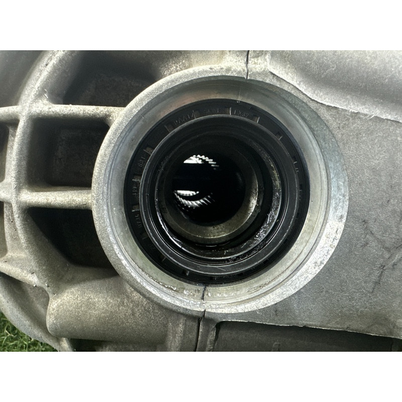 Редуктор (трансмиссия) Volkswagen Touareg NF 2015 3.6 CGRA 0BP525015S