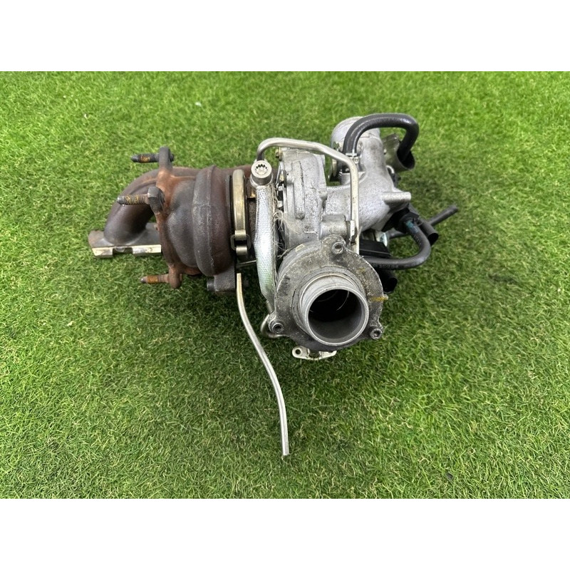 Турбина (выпускная система) AUDI Q5 8R 2012 2.0 CAEB 06H145702S