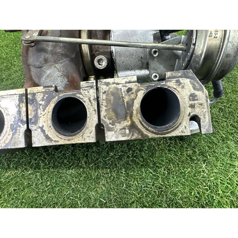 Турбина (выпускная система) AUDI Q5 8R 2012 2.0 CAEB 06H145702S