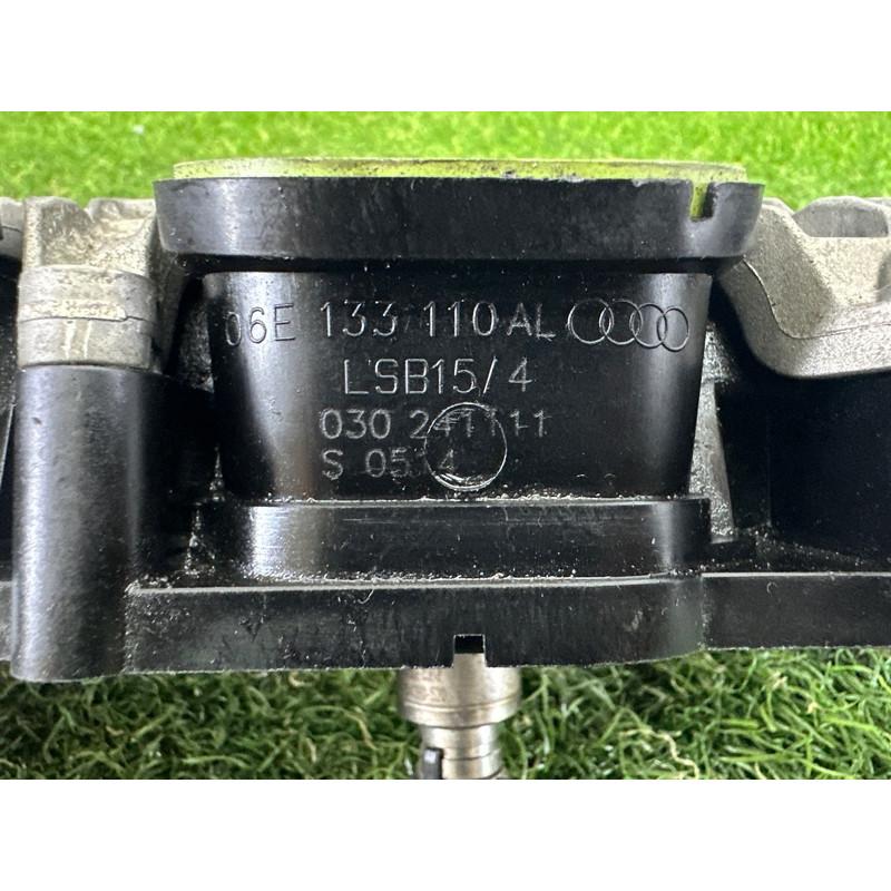 Коллектор впускной (впускная система) AUDI A7 4G 2012 3.0 CGXB 06E133110AL