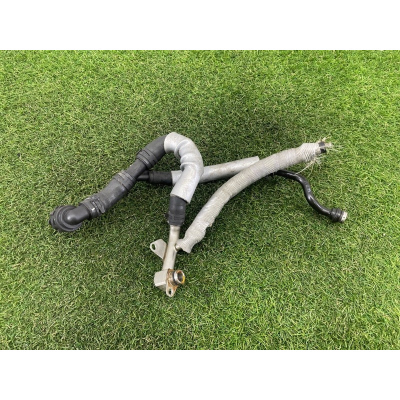 Трубка системы охлаждения (система охлаждения) AUDI A3 8V 2015 1.8 CNSB 5Q0122073AA