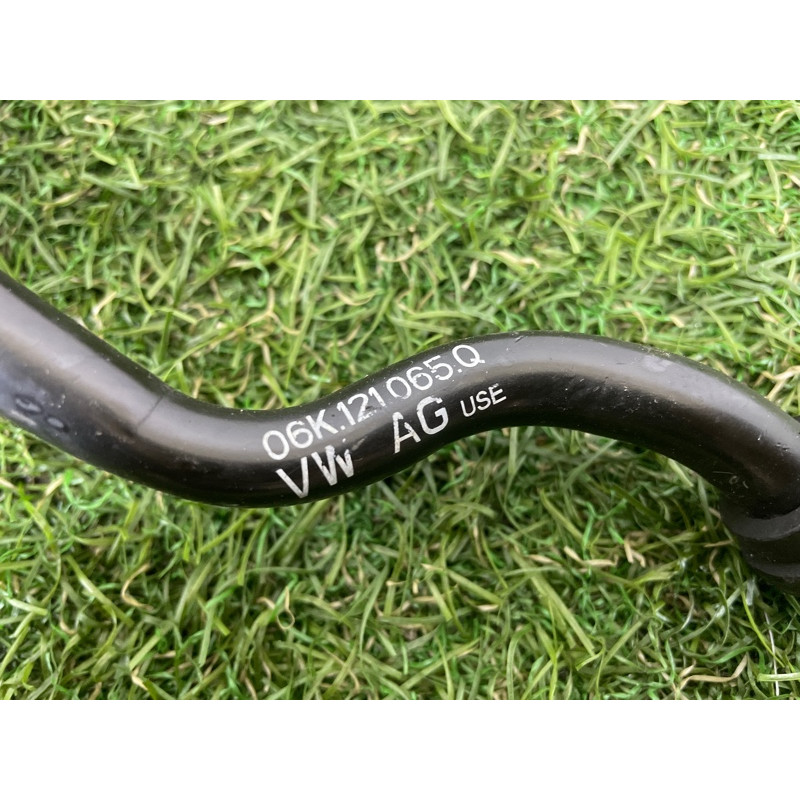 Трубка системы охлаждения (система охлаждения) AUDI A3 8V 2015 1.8 CNSB 5Q0122073AA