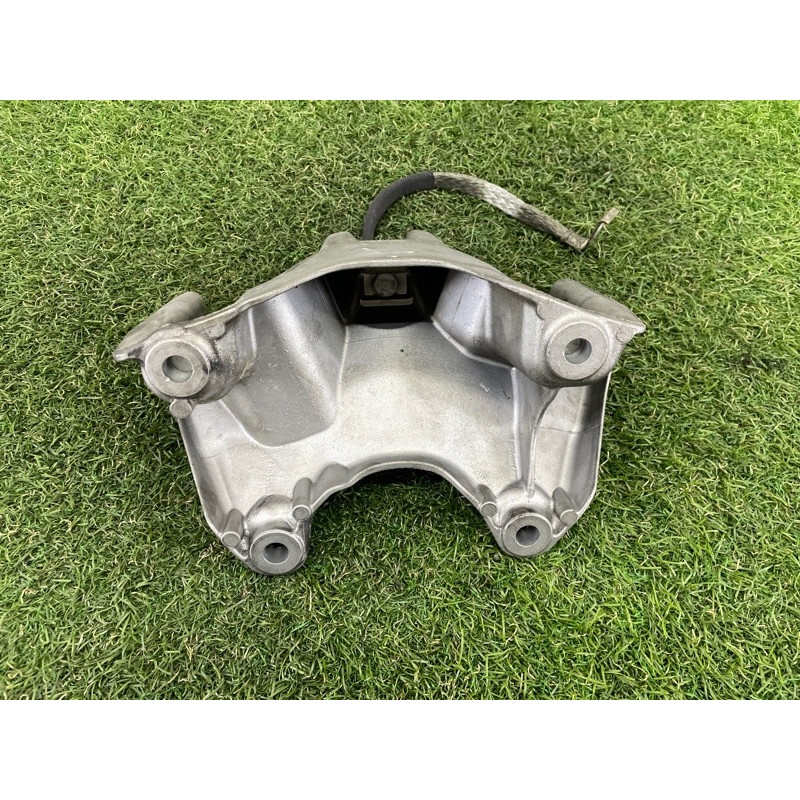 Кронштейн КПП (трансмиссия) BMW 5-series F10 2015 2.0 N20 22326781237