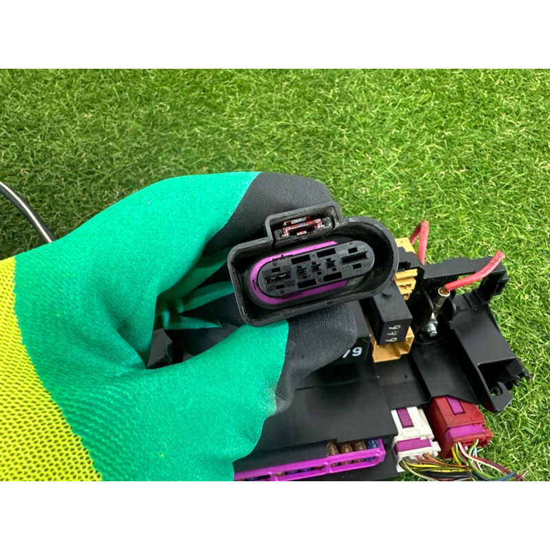 Проводка моторная (электрика двигателя) AUDI Q5 8R 2012 2.0 CAEB 8K1971072KP