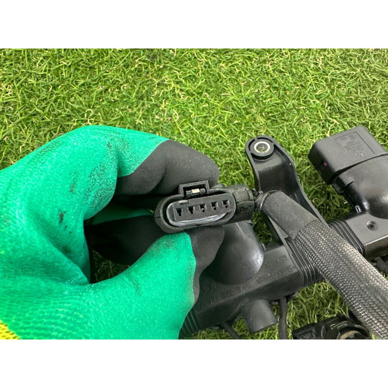 Проводка моторная (электрика двигателя) AUDI Q5 8R 2012 2.0 CAEB 8K1971072KP