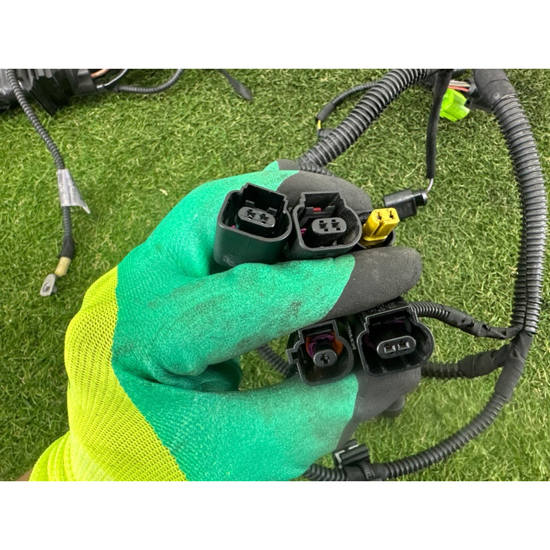 Проводка моторная (электрика двигателя) AUDI Q5 8R 2012 2.0 CAEB 8K1971072KP