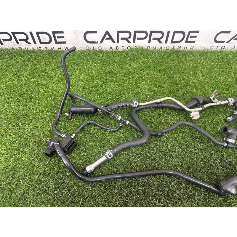 Трубка топливная (топливная система) AUDI A4 B8 2012 2.0 CAEB 06H133518AA