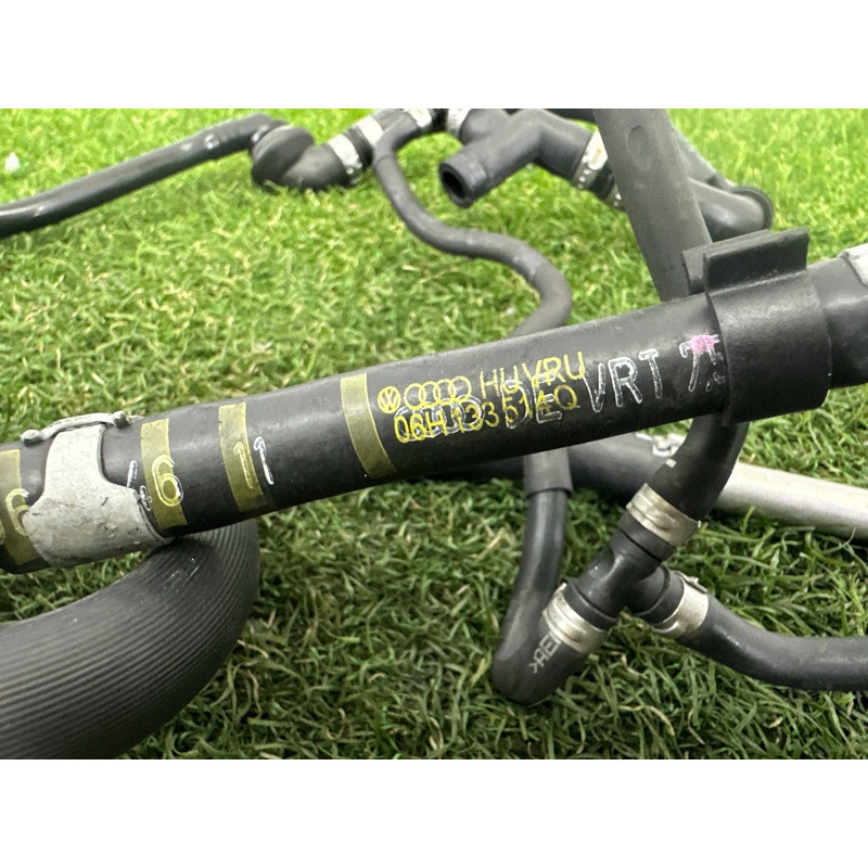 Трубка топливная (топливная система) AUDI A4 B8 2012 2.0 CAEB 06H133518AA