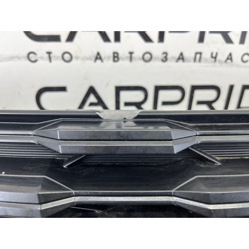 Решетка радиатора (наружные элементы кузова) Nissan Rogue T33 2021 2.5 PR25DD 623106RR0B