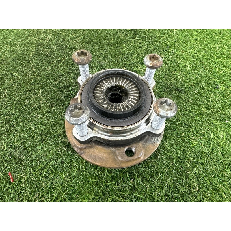 Ступица (подвеска) BMW X1 F48 2016 2.0 B46B20 31208845775