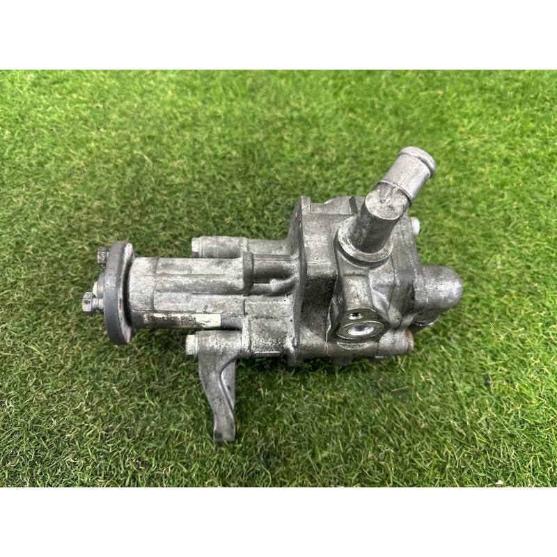 Насос гидроусилителя руля (рулевое управление) BMW 7-series F01 2011 3.0 N54 32416794350