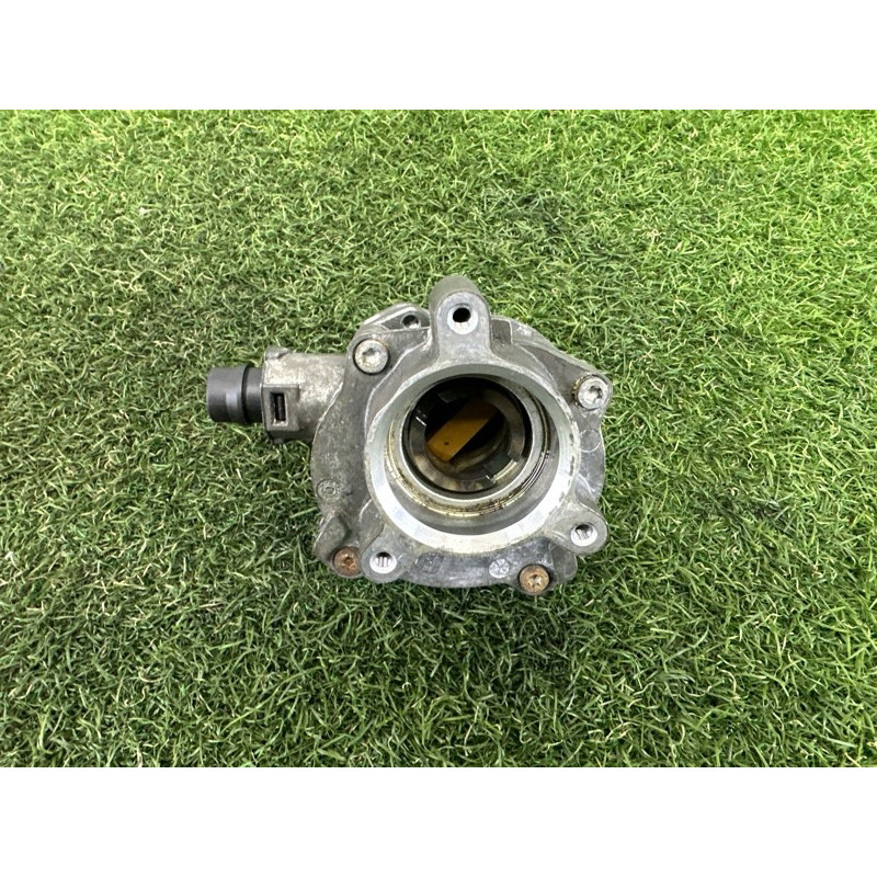 Вакуумный насос (тормозная система) BMW 7-series F01 2011 3.0 N54 11667519458