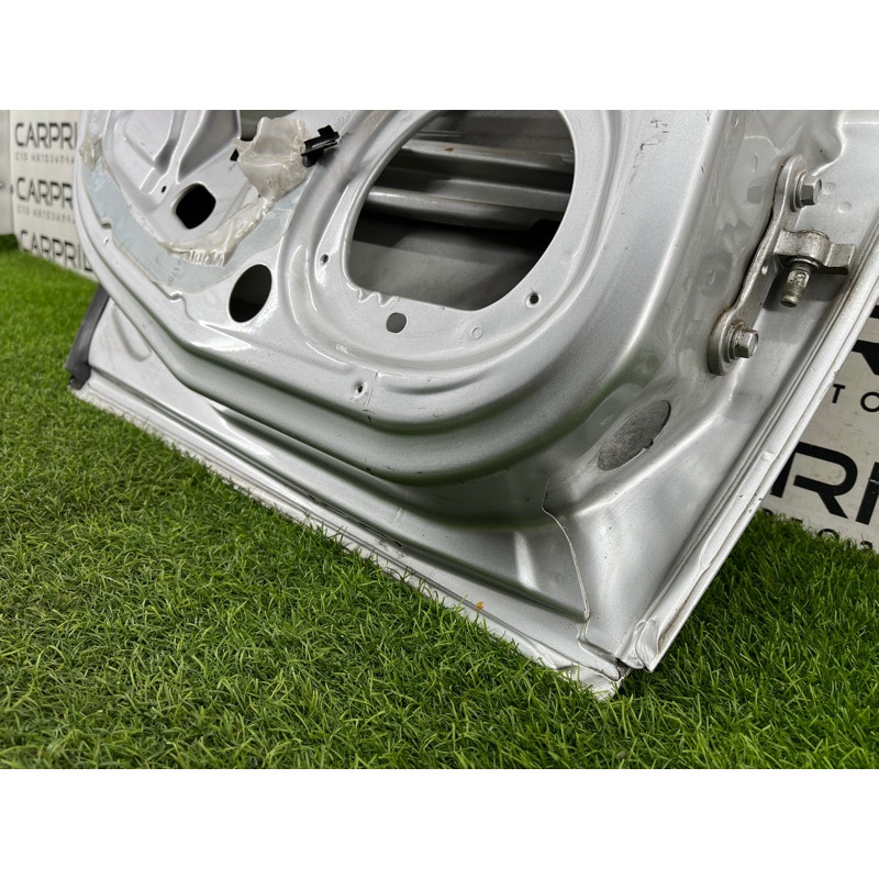 Дверь голая (наружные элементы кузова) Opel Vectra C 2008 1.9 D 124063