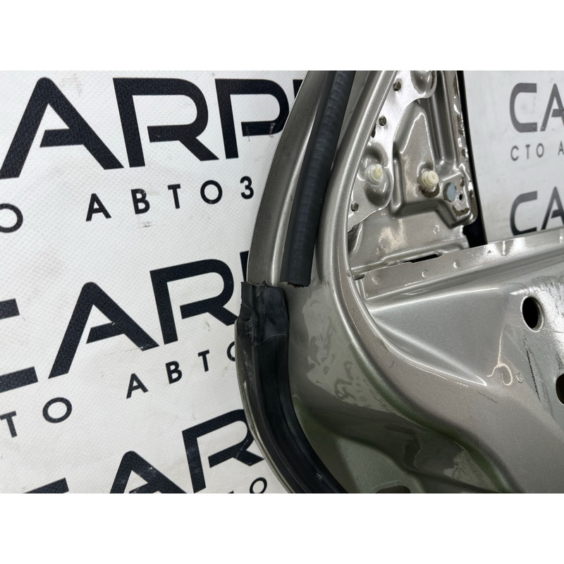 Дверь голая (наружные элементы кузова) Opel Vectra C 2008 2.2 YH 124063