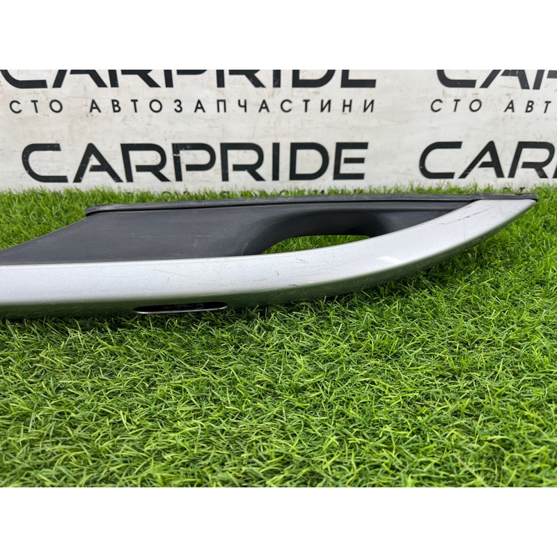 Рейлинг на крышу (кузов и элементы) Jeep Cherokee KL 68102997AD