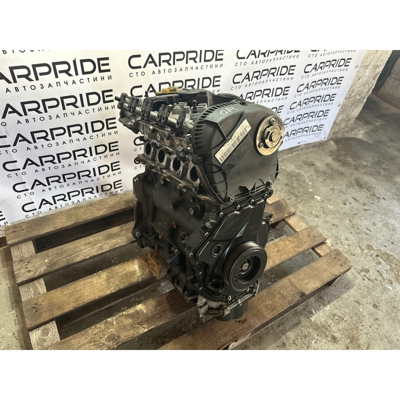 Двигатель (двигатель и элементы) AUDI A4 B8 2012 2.0 CAEB 06H100035H