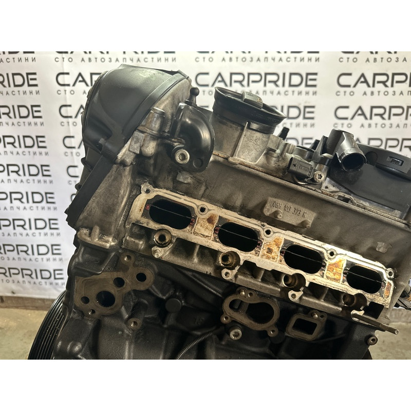 Двигатель (двигатель и элементы) AUDI A4 B8 2012 2.0 CAEB 06H100035H