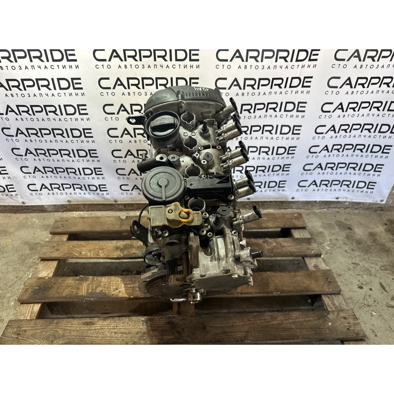 Двигатель (двигатель и элементы) AUDI A4 B8 2012 2.0 CAEB 06H100035H