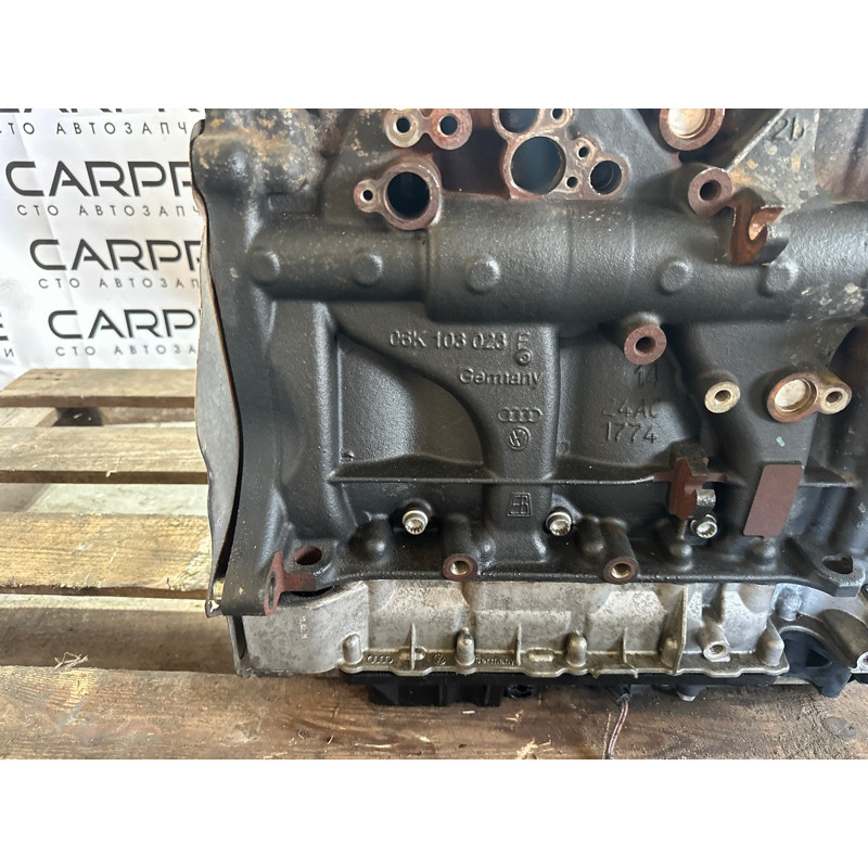 Двигатель (двигатель и элементы) AUDI A3 8V 2015 1.8 CNSB 06K100033P