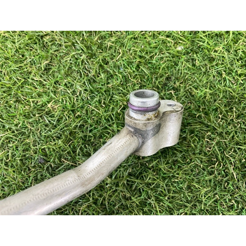 Трубка кондиционера (отопление и кондиционирование) AUDI Q5 8R 2012 2.0 CAEB 8R0260701G