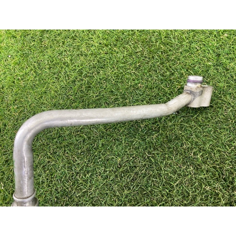 Трубка кондиционера (отопление и кондиционирование) AUDI Q5 8R 2012 2.0 CAEB 8R0260701G