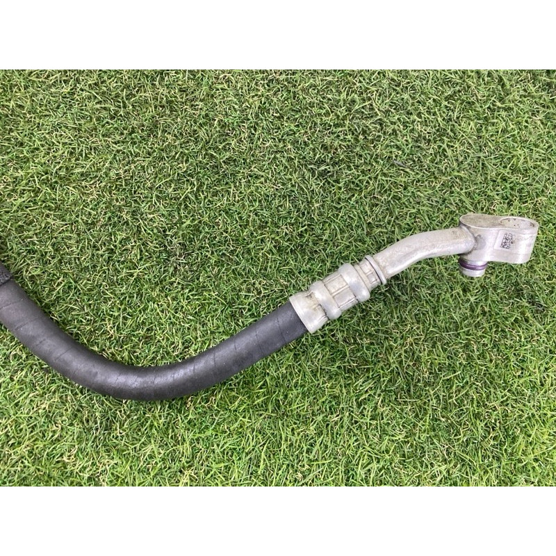 Трубка кондиционера (отопление и кондиционирование) AUDI Q5 8R 2012 2.0 CAEB 8R0260701G