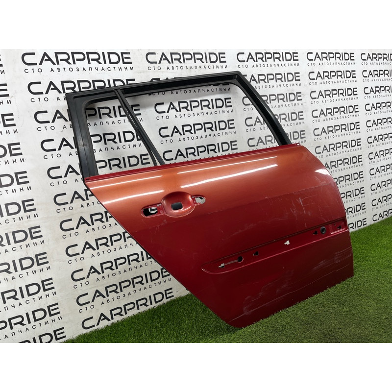 Дверь голая (наружные элементы кузова) Renault Megane 2 2004 1.9 DCI 7751475037