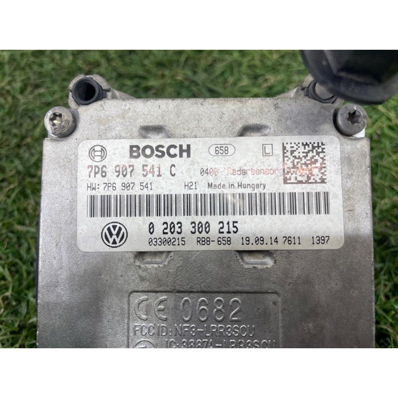 Дистроник (электрика / датчики) Volkswagen Touareg NF 2015 3.6 CGRA 7P6907541C