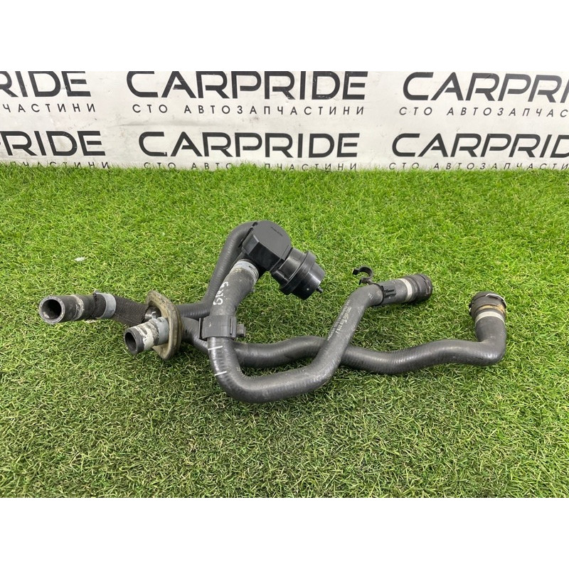 Патрубок (система охлаждения) AUDI Q5 8R 2012 2.0 CAEB 8R0819371E