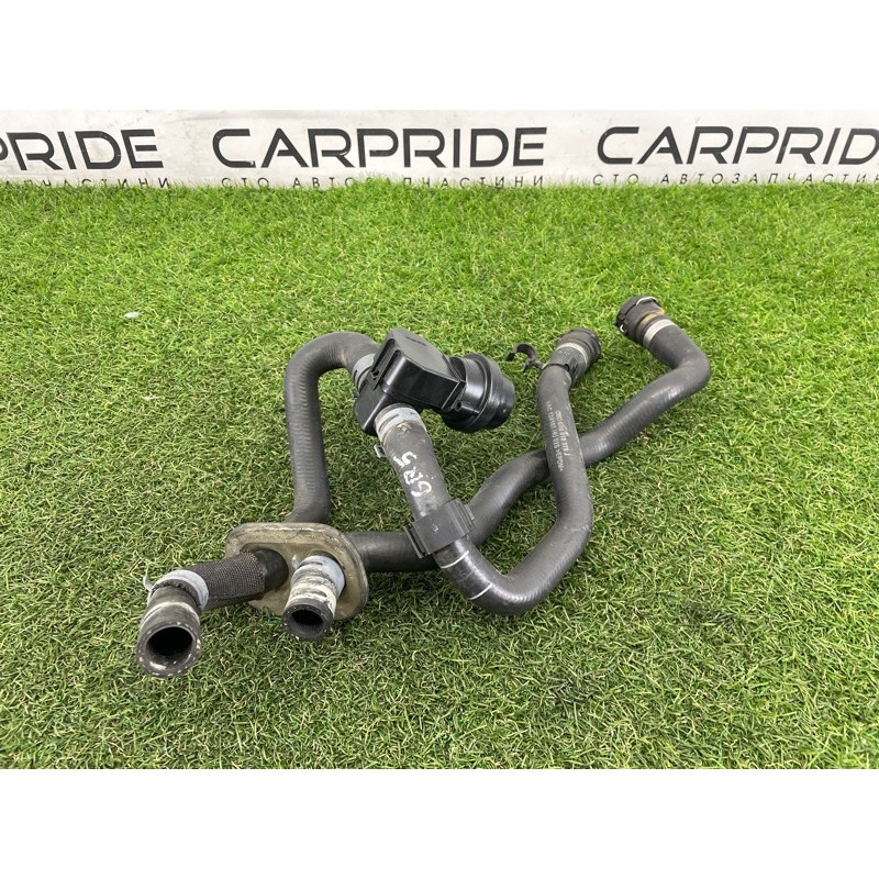 Патрубок (система охлаждения) AUDI Q5 8R 2012 2.0 CAEB 8R0819371E