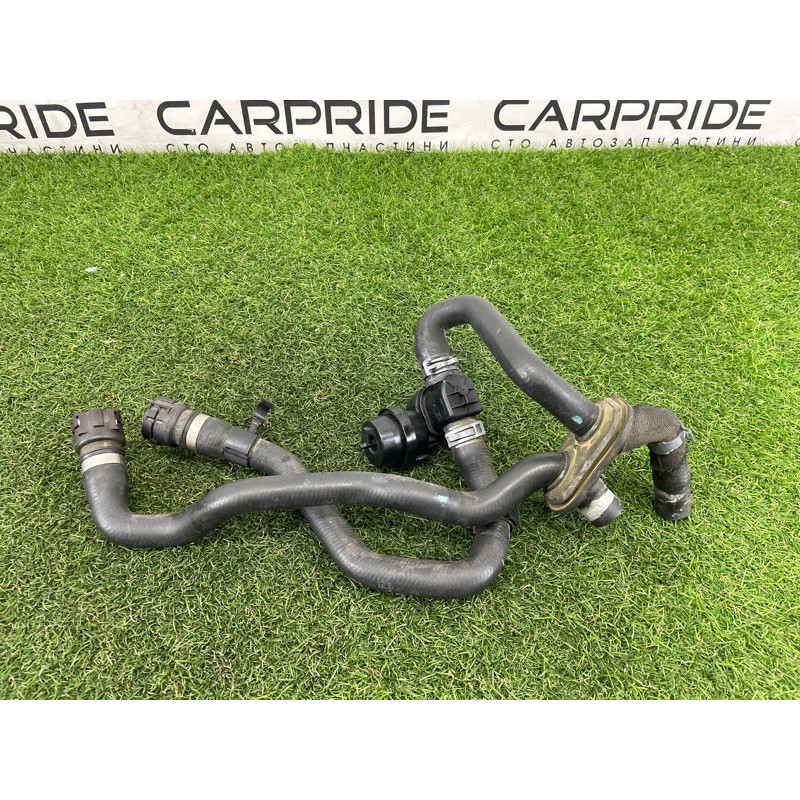 Патрубок (система охлаждения) AUDI Q5 8R 2012 2.0 CAEB 8R0819371E