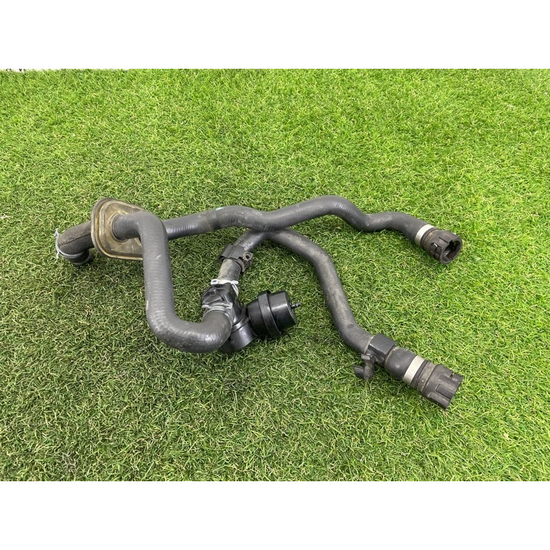 Патрубок (система охлаждения) AUDI Q5 8R 2012 2.0 CAEB 8R0819371E