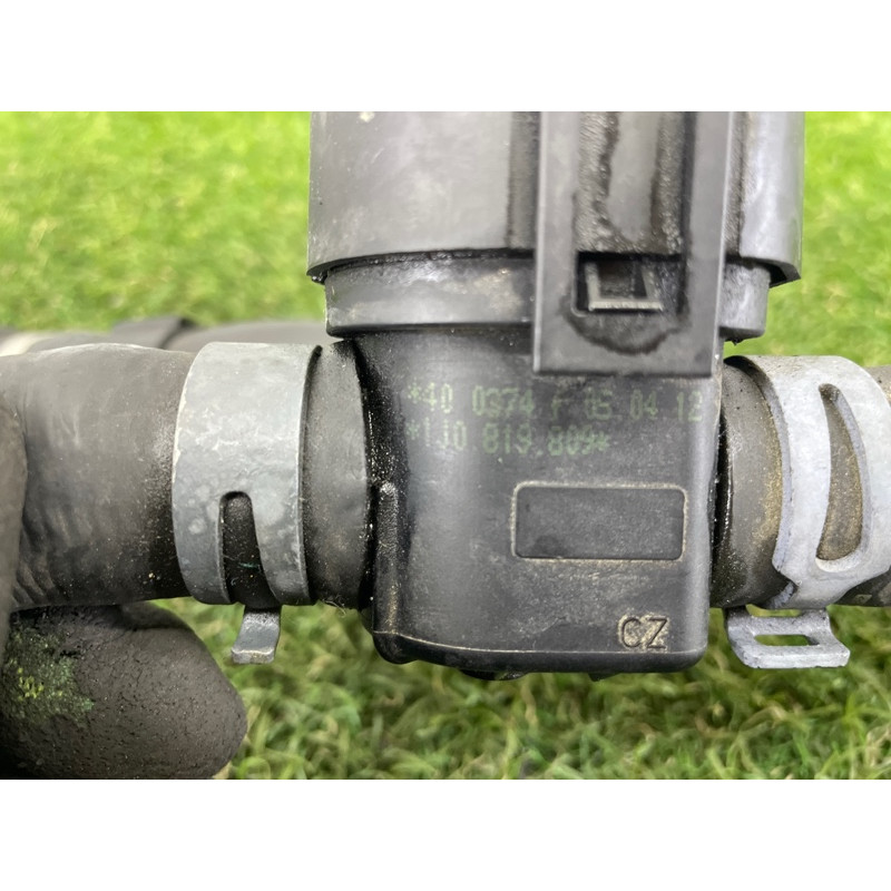 Патрубок (система охлаждения) AUDI Q5 8R 2012 2.0 CAEB 8R0819371E