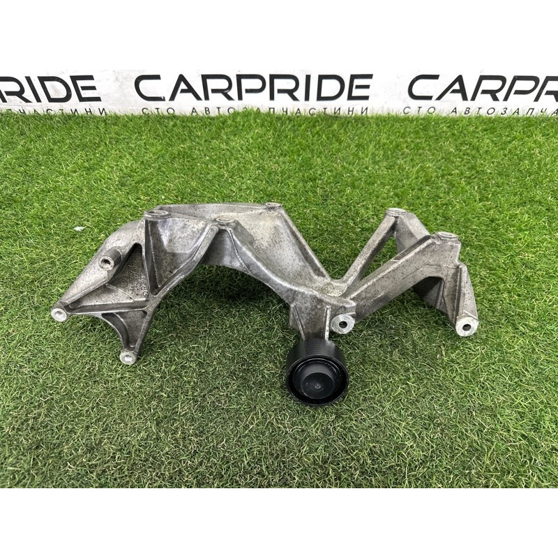 Кронштейн генератора (кронштейны двигателя) Volkswagen Touareg NF 2015 3.6 CGRA 03H260087F