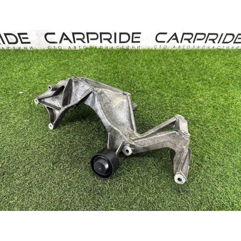 Кронштейн генератора (кронштейны двигателя) Volkswagen Touareg NF 2015 3.6 CGRA 03H260087F