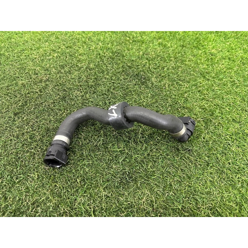 Патрубок (система охлаждения) BMW X1 F48 2016 2.0 B46B20 17127617374
