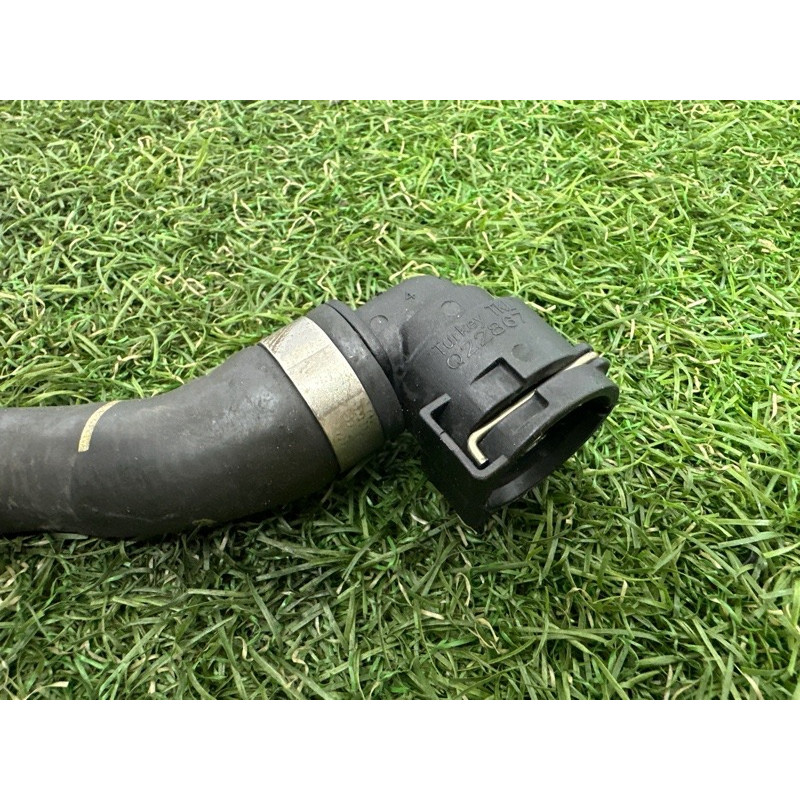 Патрубок (система охлаждения) BMW X1 F48 2016 2.0 B46B20 17127617374