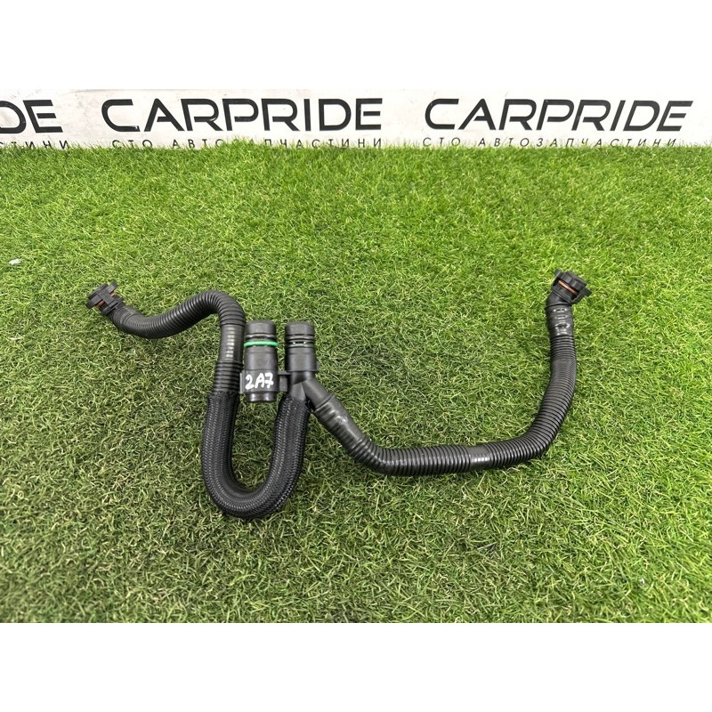 Трубка вентиляции картерных газов (двигатель и элементы) AUDI A7 4G 2012 3.0 CGXB 06E103217AD