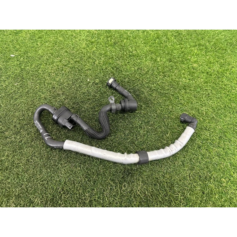 Клапан вентиляции топливного бака (топливная система) Volkswagen Touareg NF 2015 3.6 CGRA 7P6133352C