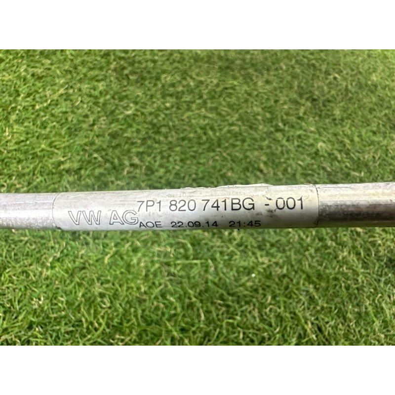 Трубка кондиционера (отопление и кондиционирование) Volkswagen Touareg NF 2015 3.6 CGRA 7P1820741BG