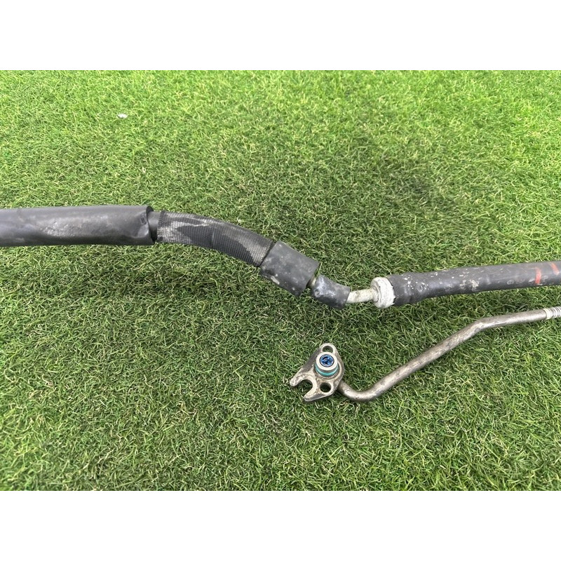 Трубка гидроусилителя (рулевое управление) AUDI Q5 8R 2012 2.0 CAEB 8R1422893AD