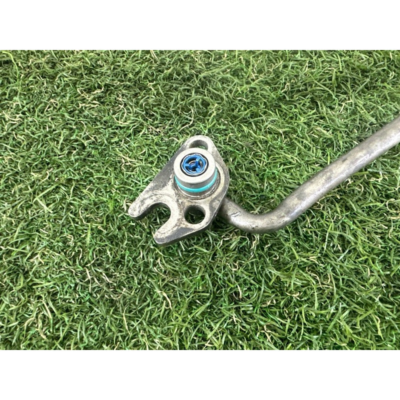 Трубка гидроусилителя (рулевое управление) AUDI Q5 8R 2012 2.0 CAEB 8R1422893AD