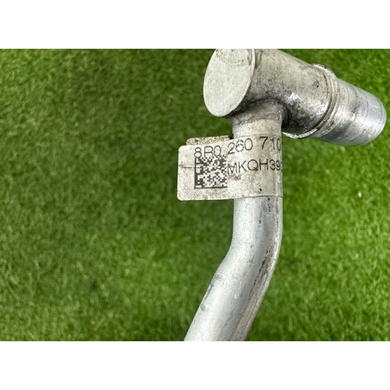 Трубка кондиционера (отопление и кондиционирование) AUDI Q5 8R 2012 2.0 CAEB 8R0260710J