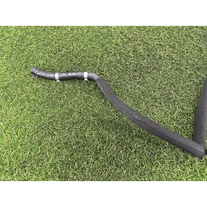 Трубка гидроусилителя (рулевое управление) AUDI A4 B8 2012 2.0 CAEB 8K1422891AJ