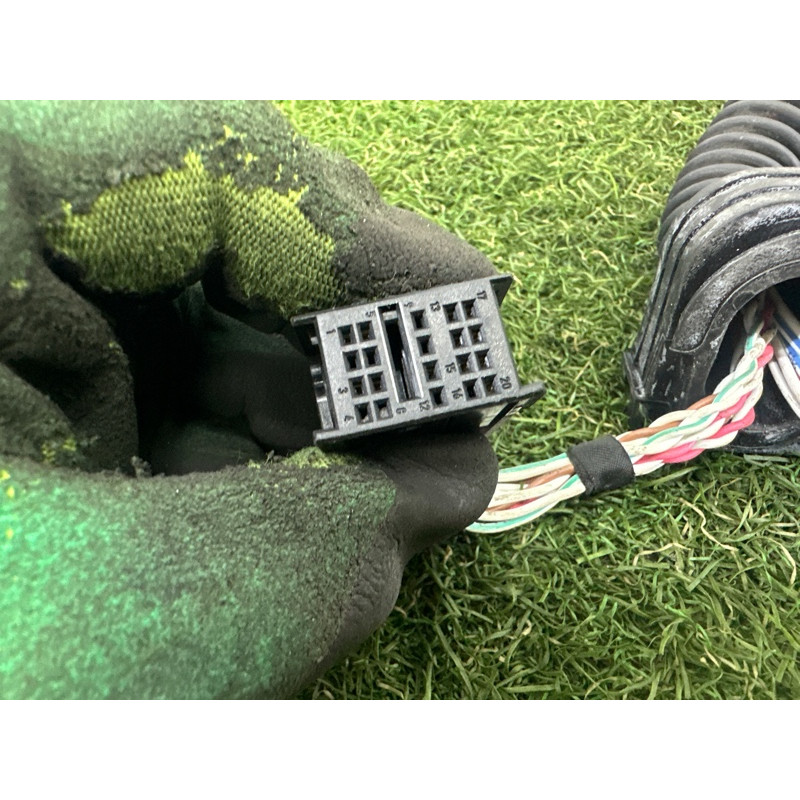 Проводка форсунок (электрика двигателя) BMW 7-series F01 2011 3.0 N54 12517582668