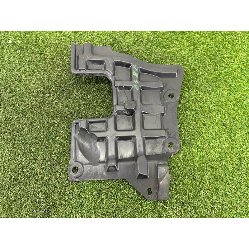 Захист двигуна (кузов і елементи) Nissan Rogue T33 2021 2.5 PR25DD 648396RR0A