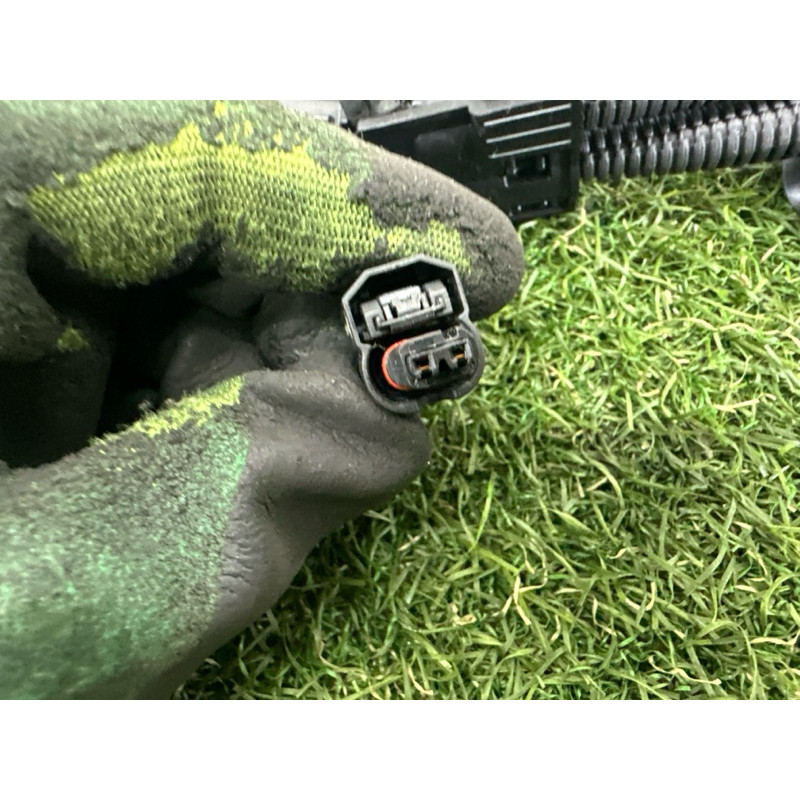 Проводка форсунок (электрика двигателя) BMW X1 F48 2016 2.0 B46B20 12518634246