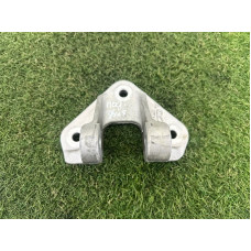 Кронштейн подушки двигателя